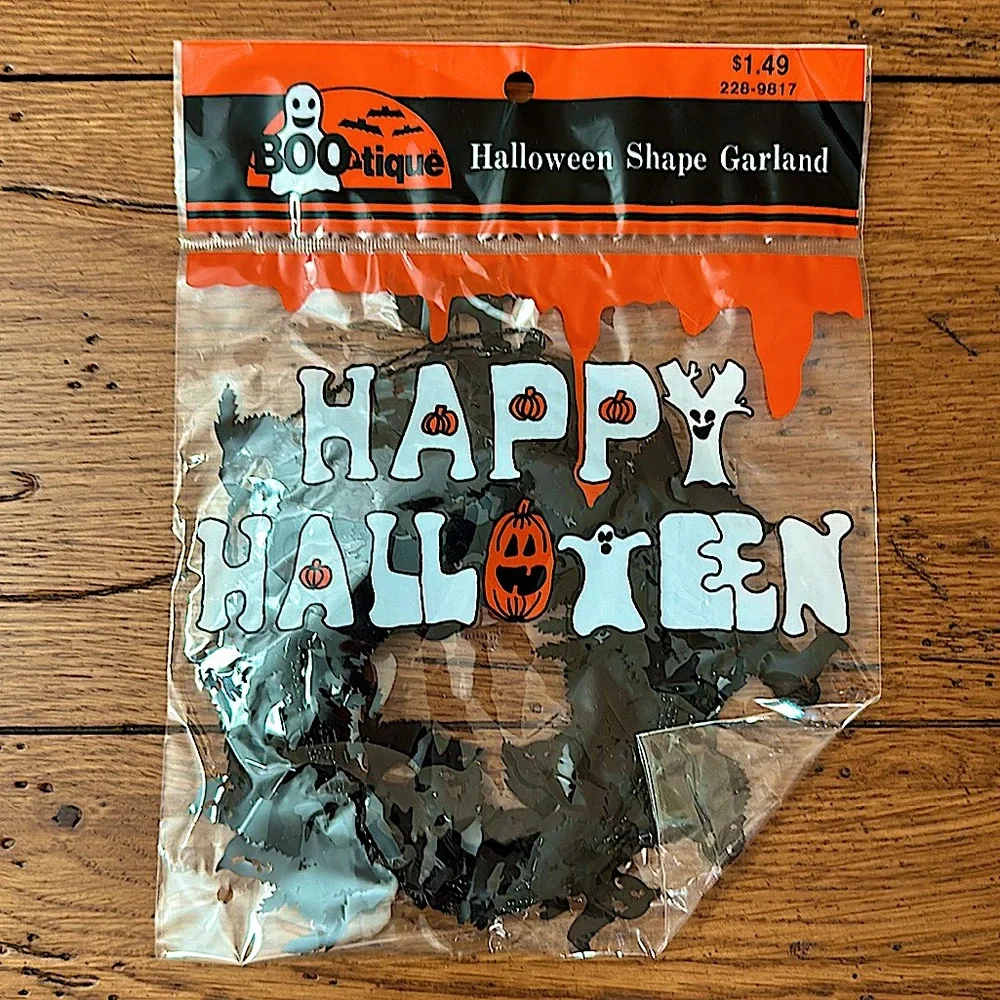 Boo-tique Halloween Shaped Garland NWT Lot of Two Black Cats Vintage 1993